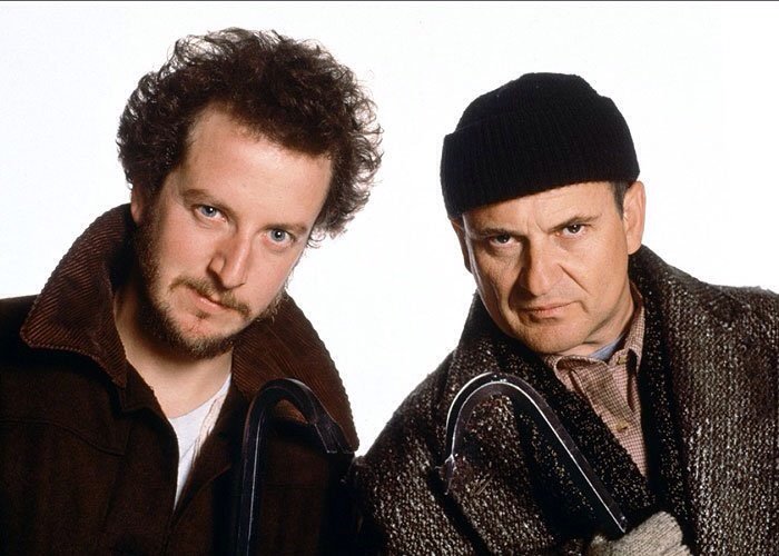 stevenwhite06's tweet photo. @jay_k1000 I swear this is Ur chippy!! #homealone https://t.co/ni4Qsz87uQ
