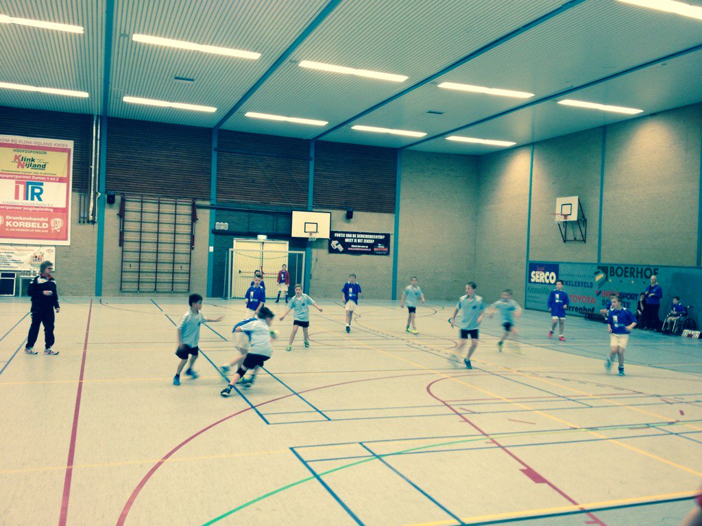 Spannende pot tussen <a href="/KCdeBolster/">Kindcentrum de Bolster</a> en@kbsEsmoreit. <a href="/hvkwiek/">PCA Kwiek</a> goed georganiseerd! #hvkwiek #Sport  #Handball #hvkwiek