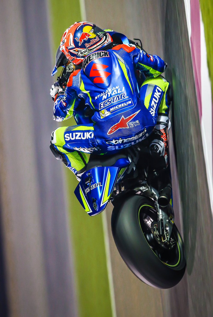 alpinestars's tweet photo. .@maverickvinales25 stays hot in Qatar, taking the top time of the 2nd day. #AlpinestarsProtects #MotoGP #QatarTest https://t.co/Ywwtdiromu