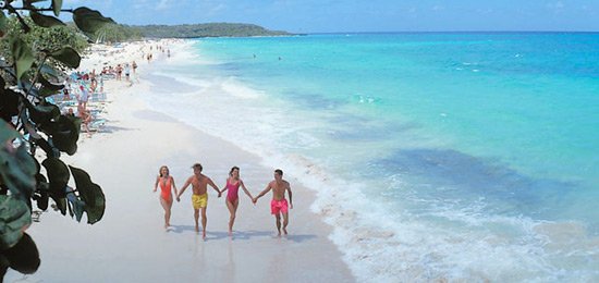 ConsultingTvl's tweet photo. Cada vez somos más los que nos animamos a viajar   :) #ExpertoEnVacaciones https://t.co/RB2LKagTNS https://t.co/HpS5dkFgmD