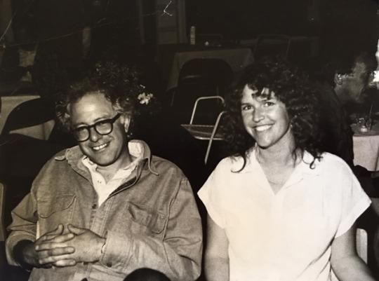 tommiesunshine's tweet photo. LOVE this photo of @BernieSanders & @janeosanders!!! #FeelTheBern #BernieSanders #Bernie2016 #NotMeUs #Sanders2016 https://t.co/qLEpqMpYjv