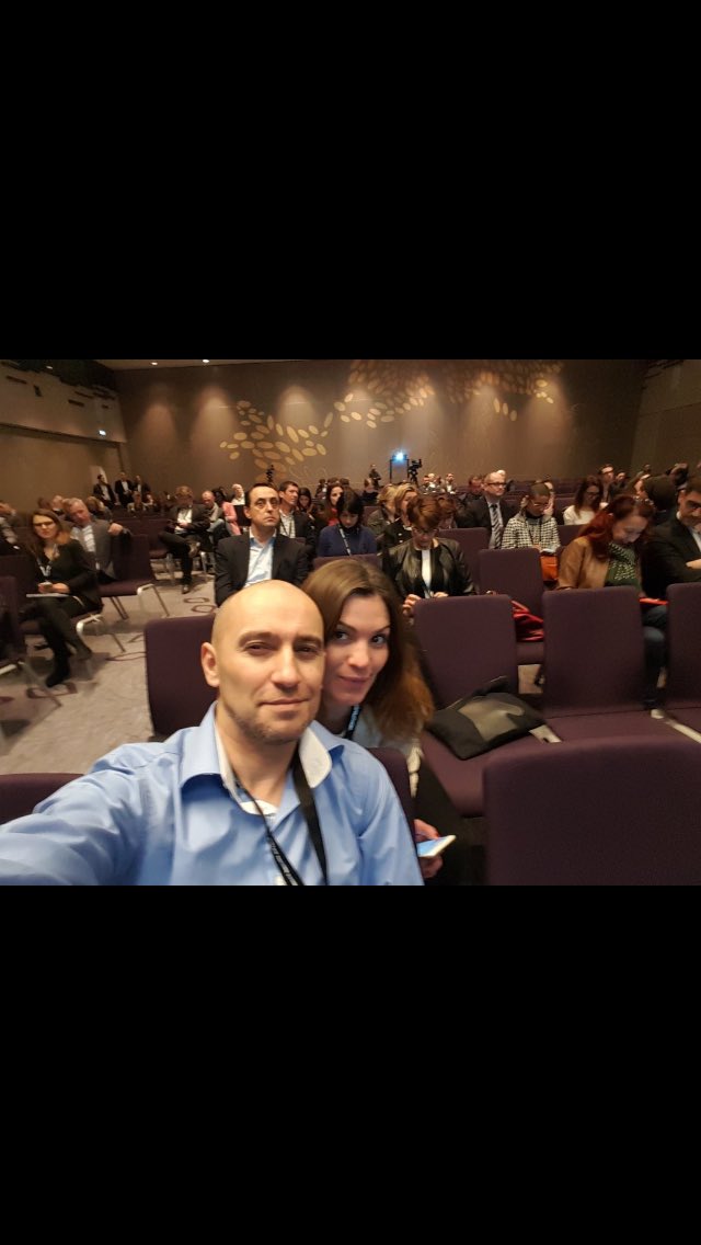 PrimeFranck's tweet photo. Mes instants préférés du #web2b2016. 800 pros. 600 1to1. 3 salles. Un esprit cool et reseau. Merci.Rdv sur #dlm2016 https://t.co/nIkcRM5FDI
