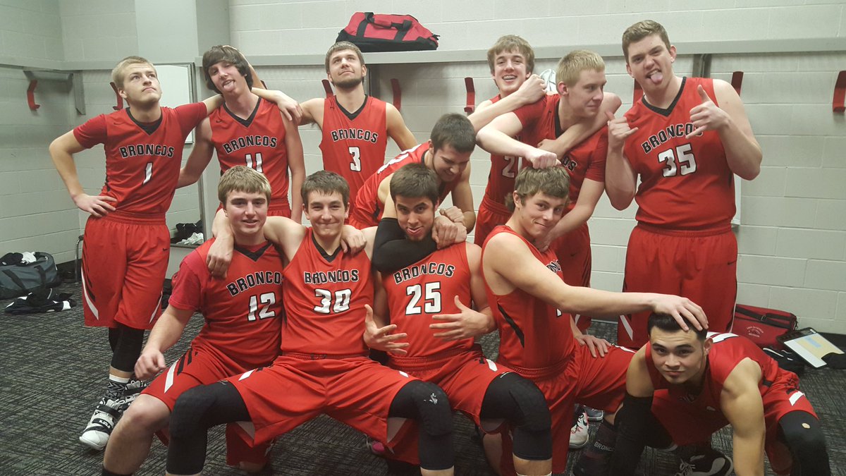 700espnHS's tweet photo. Ritzville Boys are bringin it... https://t.co/z1N5h7GHvk