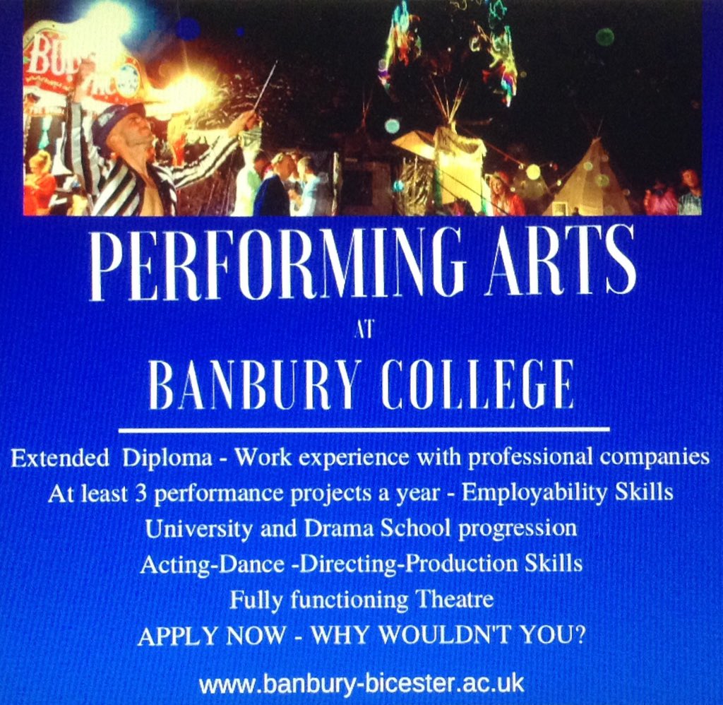 Talking about my level 3 course at Banbury College, at Saturday's Open Event. <a href="/Activate_Learn/">Activate Learning</a> #performingarts