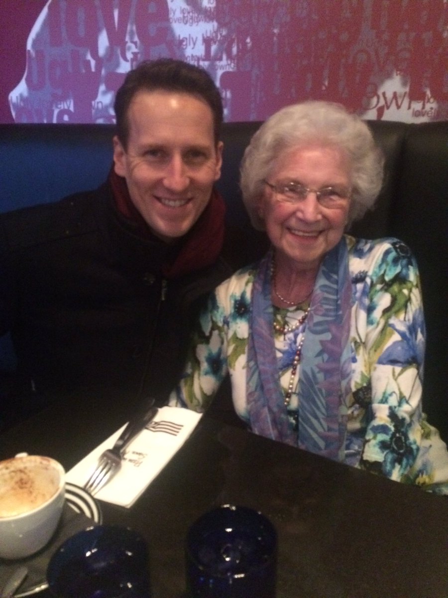 Louisedurnell's tweet photo. @BrendanCole thank you so much for an amazing show tonight and for the pic with my beautiful Nan 👍🏼@BrendanColeTour https://t.co/4mCu1e8ZOH