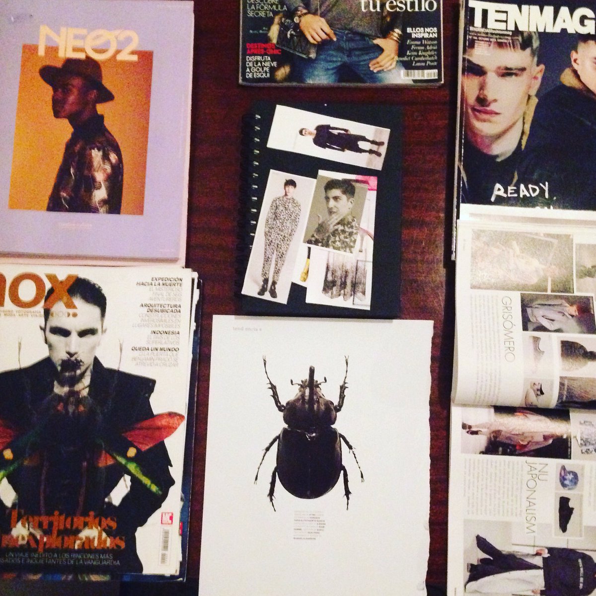 SanSecundino's tweet photo. 💪🏼 #Buenasnoches 🐞
#fashion #fashionmagaZine #magazine #neo2 #nox #tenmag #tendencias 💤 https://t.co/NKhIYZsRgy