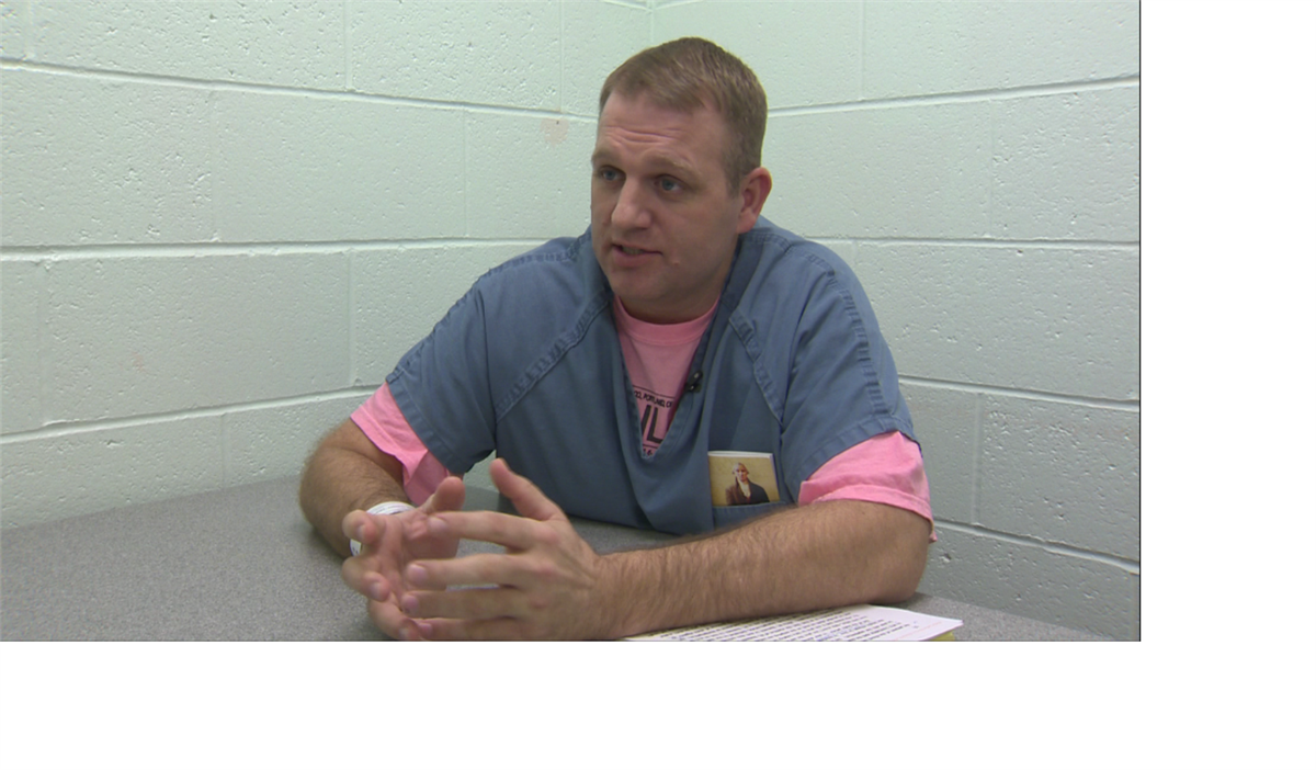 KyleIboshi's tweet photo. Ammon Bundy was surprised by his arrest. "They attacked us, like we were domestic terrorists," said Bundy. https://t.co/TlUnZEMX5G