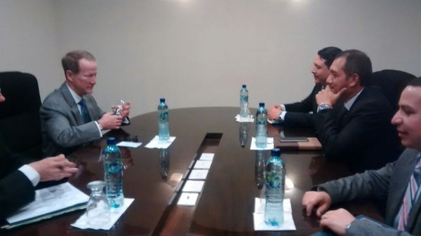 TelediarioGT's tweet image. Autoridades de Gobernación y #EmbBrownfield @StateINL discuten sobre combate al narcotráfico en la región. / #MINGOB