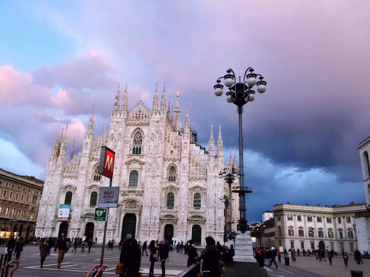 qisiquan's tweet photo. Beautiful Duomo in Milan. https://t.co/NLhTltIztd