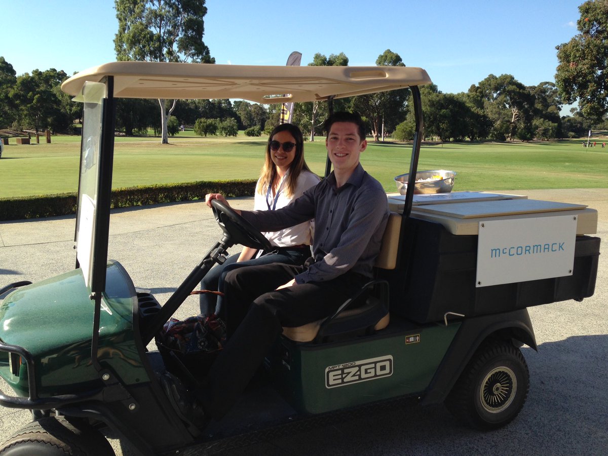 PropCouncil_VIC's tweet photo. The @mccormackprop Team making sure our players stay hydrated in the heat of the competition! https://t.co/hdIxC4OJ7M