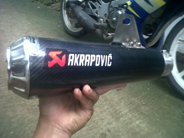 Lujenk  muffler tweet media