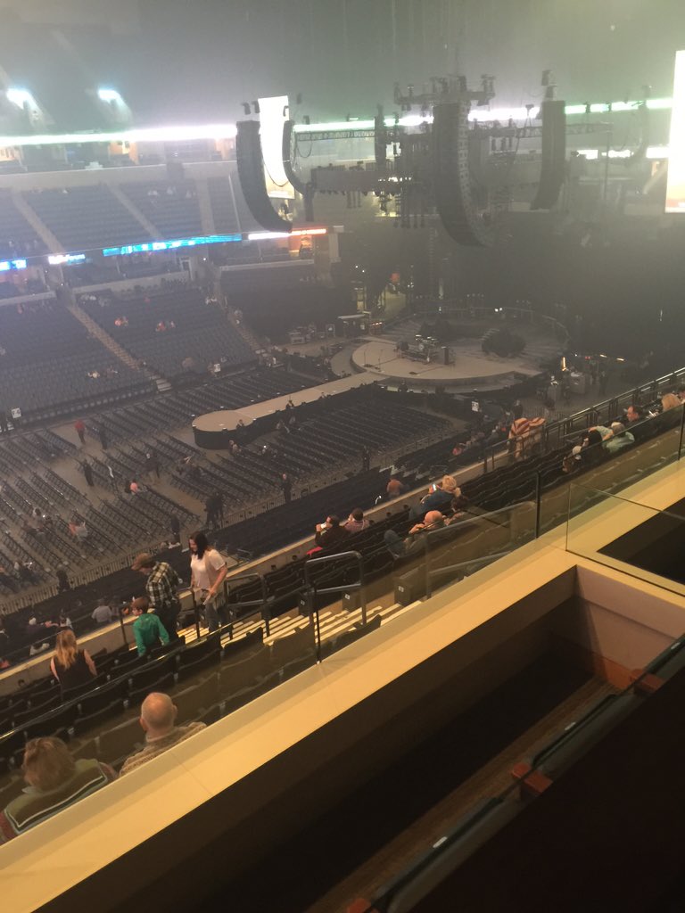 CowboyCorner_57's tweet photo. Cowboy corner is at #BlakeShelton https://t.co/IXKgvpXf2V