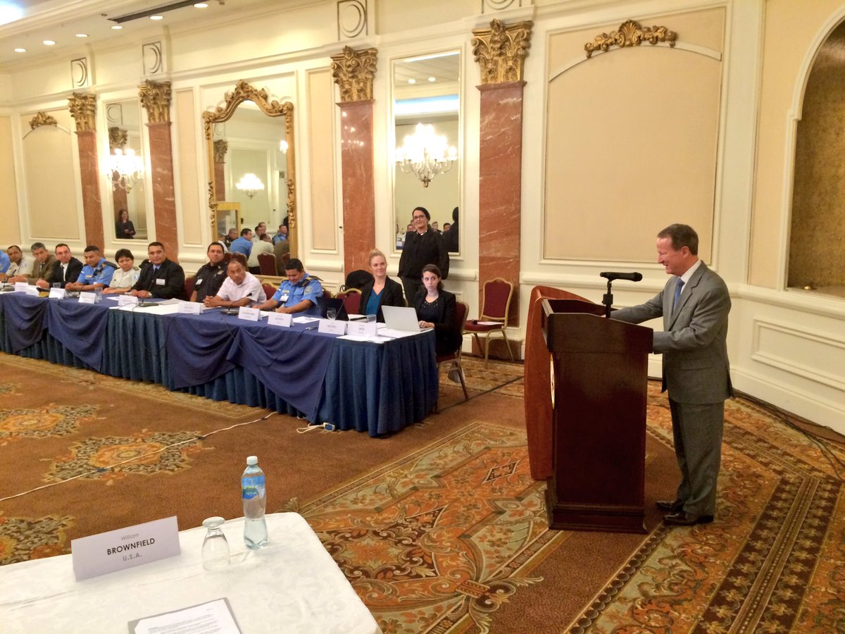 usembassyguate's tweet image. &quot;.@StateINL está dedicado al programa de Comisarías Policiales Modelo en Centro América&quot; #EmbBrownfield