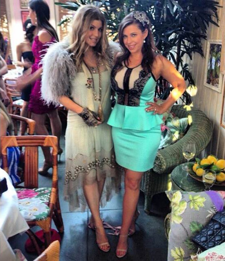#tbt 2013 <a href="/Fergie/">Fergie</a> &amp; sis wearing ROXANE #sandals 4 <a href="/DanaMFerg/">Dana Ferguson</a>'s #bridalshower. #ivyattheshore amazon.com/Fergie-ROXANE-…