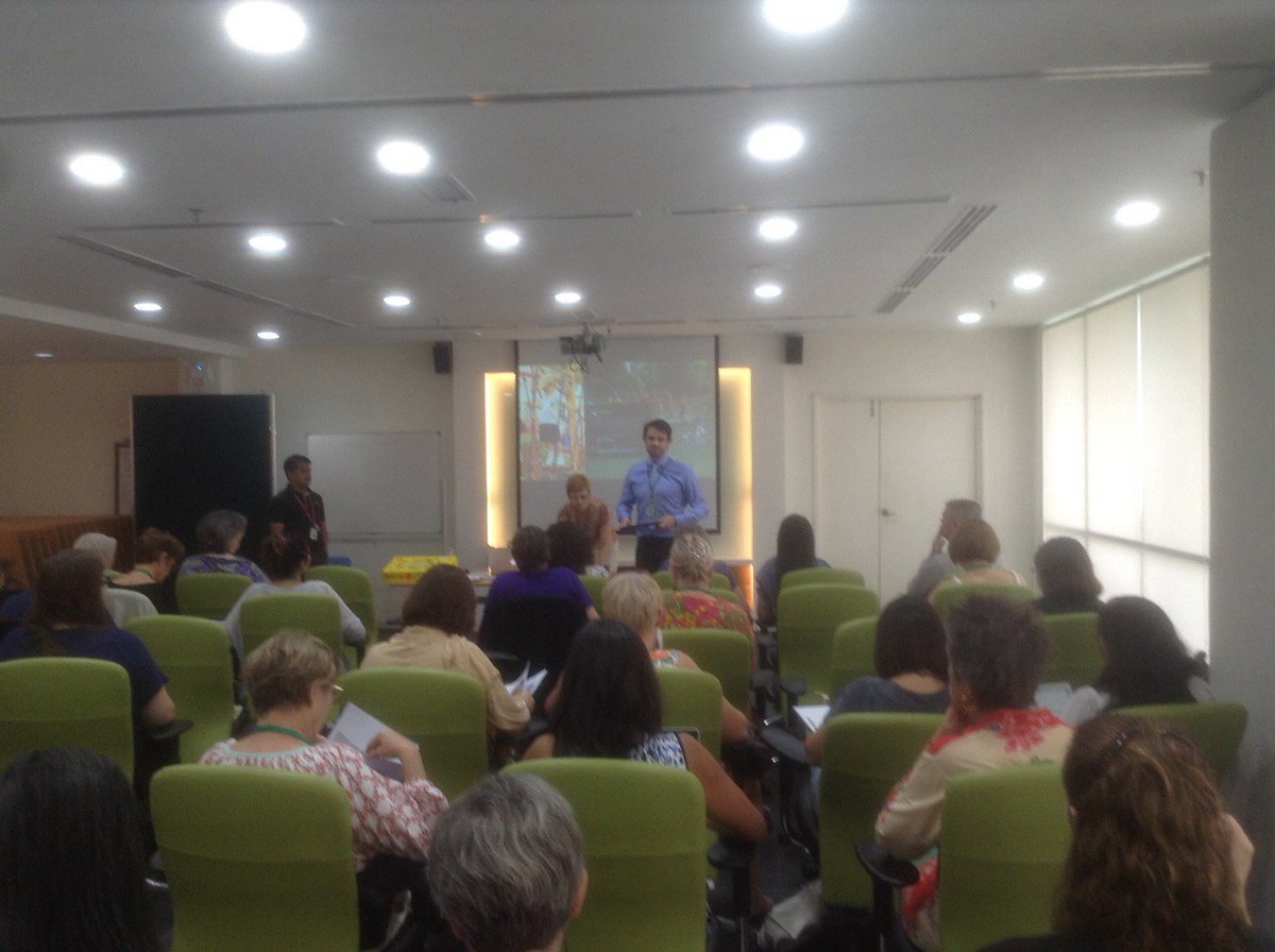 Off to a great start! Welcome librarians #LKSW2016 #GISlearning