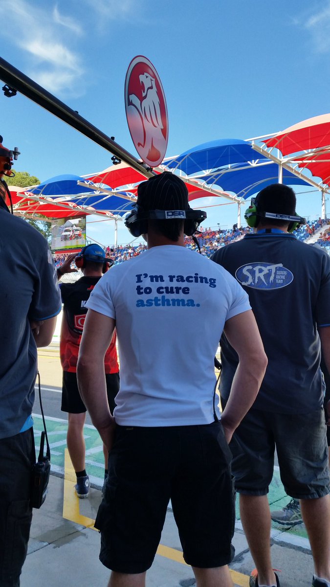 MelissaWestgate's tweet photo. We are #racingtocureasthma #Clipsal500 @AsthmaSA https://t.co/CNnv8c6ia1
