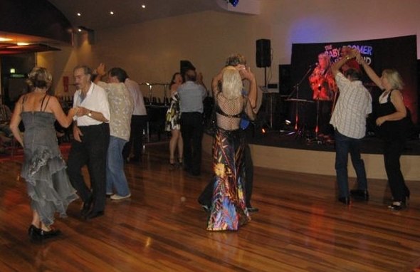 Must admit, the North Shore Events Centre floor is perfect for the halftime entertainment… #SwisseNBLFinals