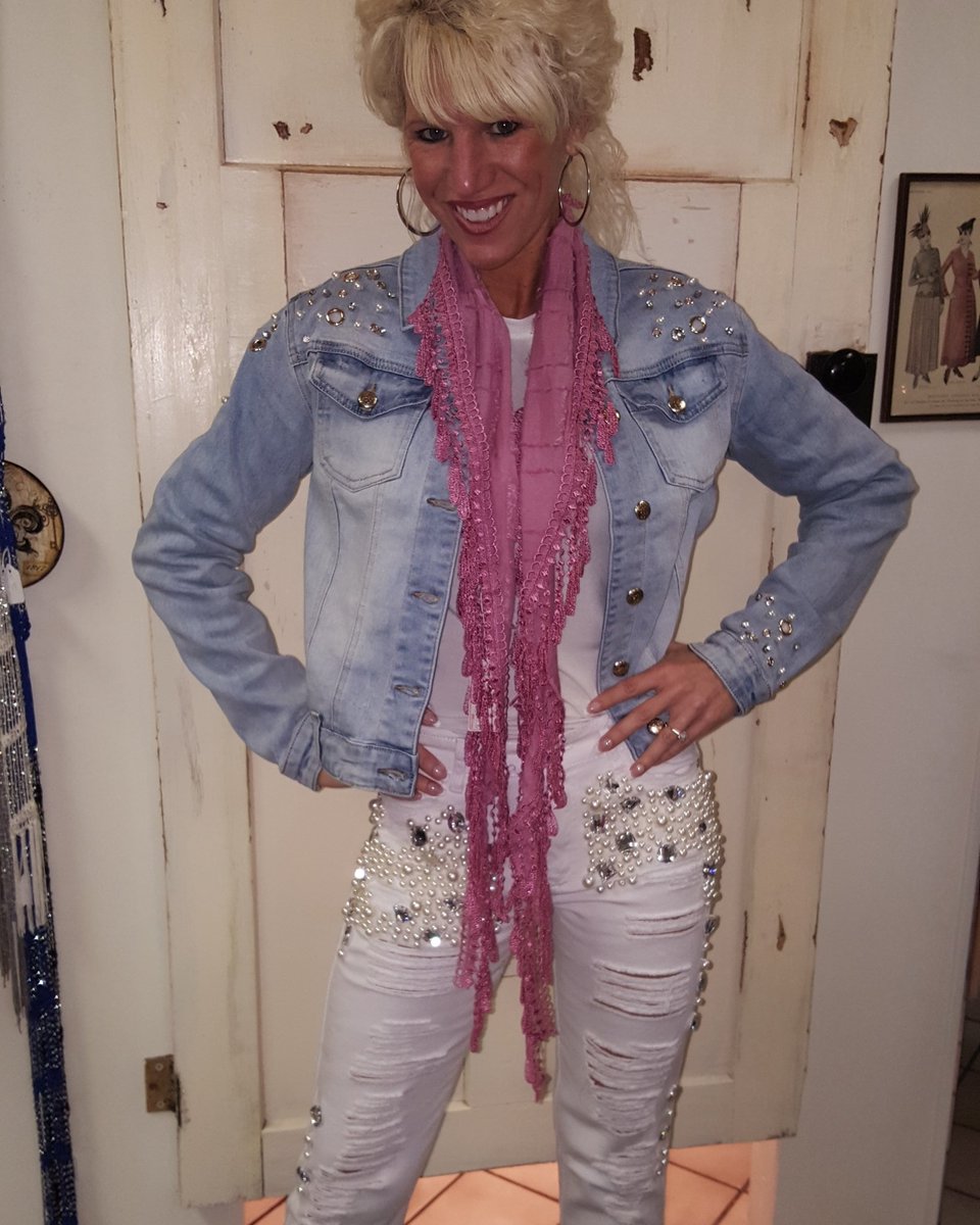 New Arrivals!! Like us on Facebook at Kelly Ds Kloset 731 Main Jackson Ohio