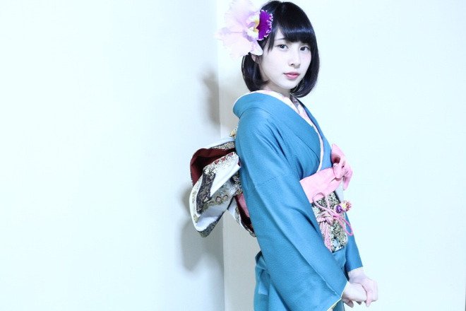Q Ulleまなこ 年齢や本名wikiプロフィール 動画 年金ダンスのcmにハマル人続出と話題 人生の達人navi