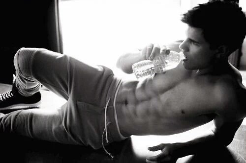 DevotedWere's tweet image. 