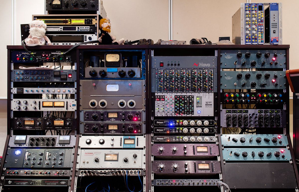 WeAreFocusrite's tweet photo. So, who's in the studio this weekend? https://t.co/xWE5JYxGfo