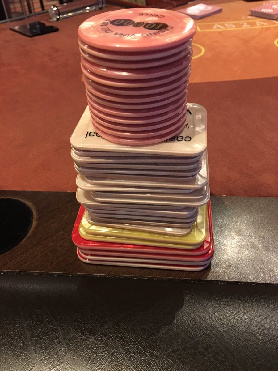 BrianReinert1's tweet image. Oops we found some late night fun!! #Chile #DrinkingFun