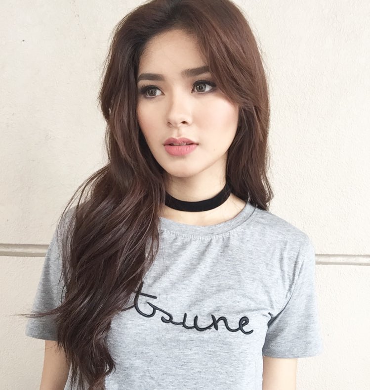 iamAndalioLoisa's tweet photo. gray ❤️ #ShowtimeFirstFridate https://t.co/8HfuMkttga