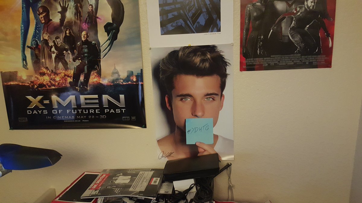 Bryan_L_Johnson's tweet photo. @WeeklyChris Your #projectcolliners swag arrived! So excited bro! I'll always be here to support you in EVERYTHING!! https://t.co/vzIhcJhsj3