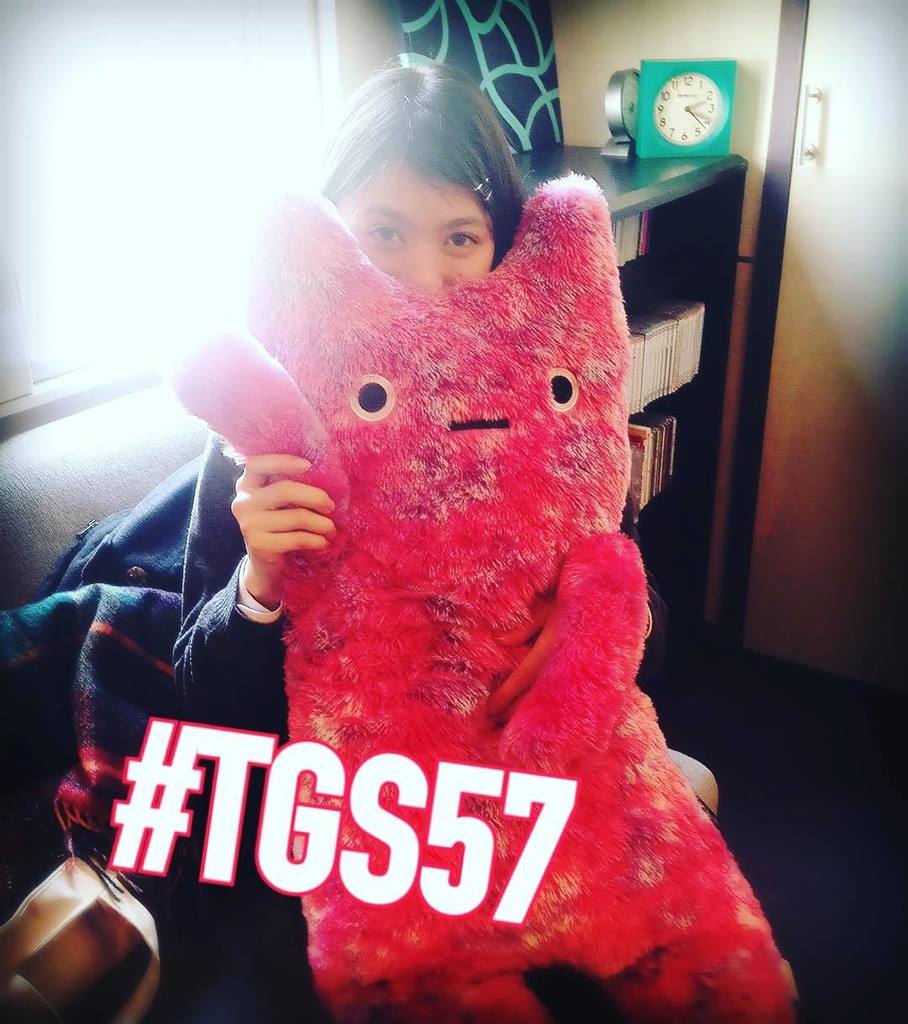 TokyoGirlsStyle's tweet photo. #東京女子流 #tgs57 #キットカットショコラトリー #新井ひとみ #レコーディング #テスト終わりで最高 #歌います https://t.co/BNiGIQ2rG0 https://t.co/atrpl2lNZK