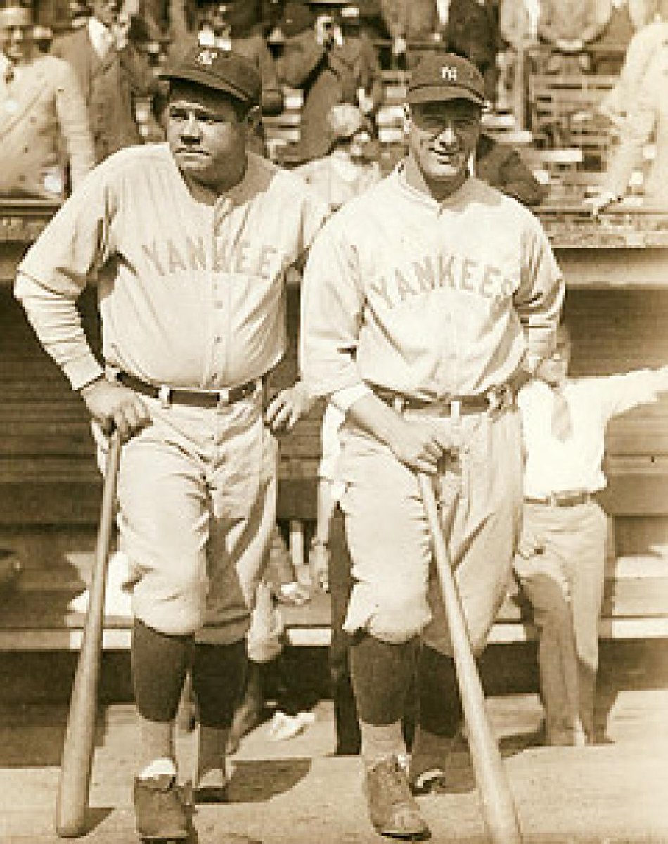 BABEdaRUTH's tweet photo. 1927 This is me and @Lou_gehrig_swag https://t.co/0Th0su6syC