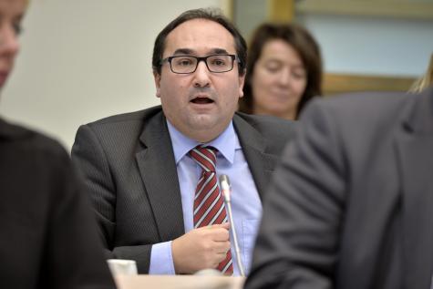 lesoir's tweet image. .@AhmedLaaouej (@PSofficiel) sur le déficit de 2 milliards: «C’est un drame» bit.ly/1WZ7Qpd