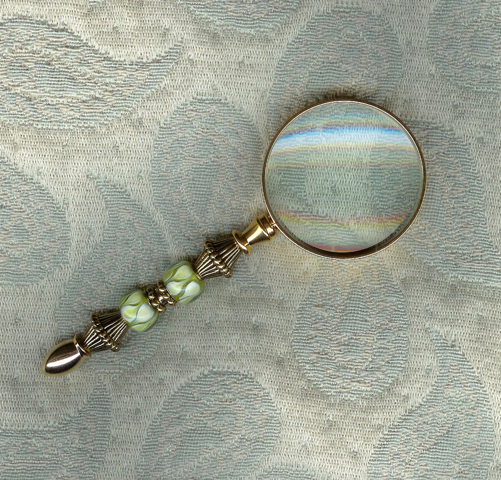 Gwynstone's tweet photo. magnfier glass magnify reader 10X and a great look celedon gree… https://t.co/fD6JfV8spg #Etsyhandmade #CraftingTool https://t.co/w6XI2q2UVH