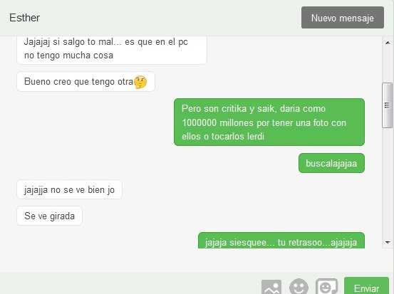 AlexIP0707's tweet photo. Siempre saliendo en nuestras conversaciones jajaja os amamos @OfficialCritika @OfficialSaik @Esther_her12 https://t.co/HreI7WnPLw