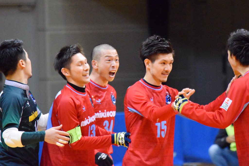 ひろ 第21回全日本フットサル選手権1次r静岡会場 1日目第4試合 アグレミーナ浜松 6 7 ミキハウスフットサルクラブ 試合終了 思わぬ打ち合いになったが結局浜松の逆転はならず ミキハウス34 馬場選手が物凄かった ここまでのmip T Co Xkkjjsbeos ひろ 第21回全日本フットサル選手権1次r静岡会場 1日目第4試合 アグレミーナ浜松 6 7 ミキハウスフットサルクラブ 試合終了 思わぬ打ち合いになったが結局浜松の逆転はならず ミキハウス34 馬場選手が物凄かった ここまでのmip T Co Xkkjjsbeos
