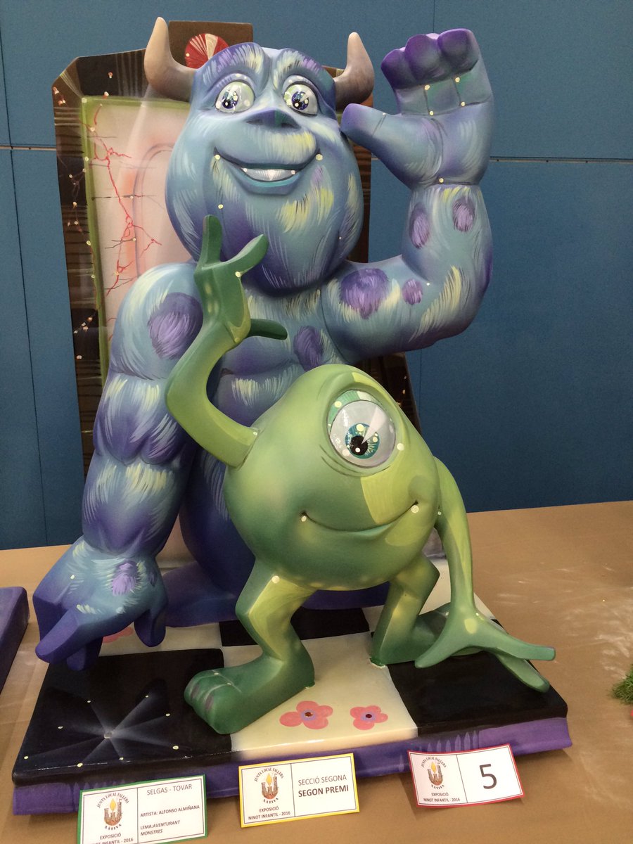 Falla_Selgas's tweet photo. Aquest és el nostre ninot infantil, obra d'@AlfonsoCurro. Segon premi de la secció segona. #fallesUNESCO https://t.co/kUtpvGQ7A4
