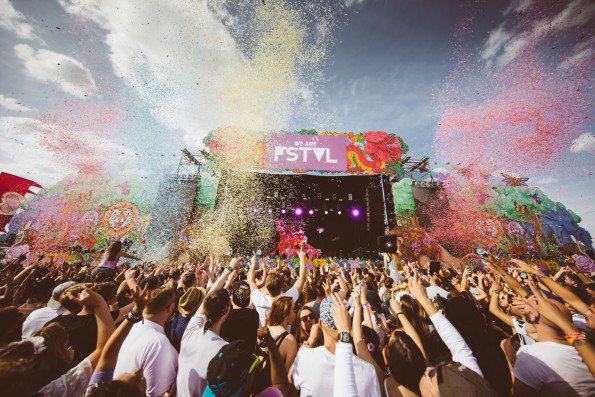BE_AT_TV's tweet photo. Set of the day: @SolomunMusic at @wearefstvl #wearefstvl2015
Relive it here: https://t.co/k6ahQNWEkG https://t.co/tolSfBiLjc
