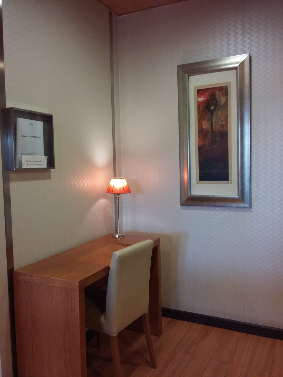 ComplejoJuleca's tweet photo. Hotel Juleca  (***) recientemente reformado. Puede hacer su reserva en el 953326006. https://t.co/rsvpSZAPaE