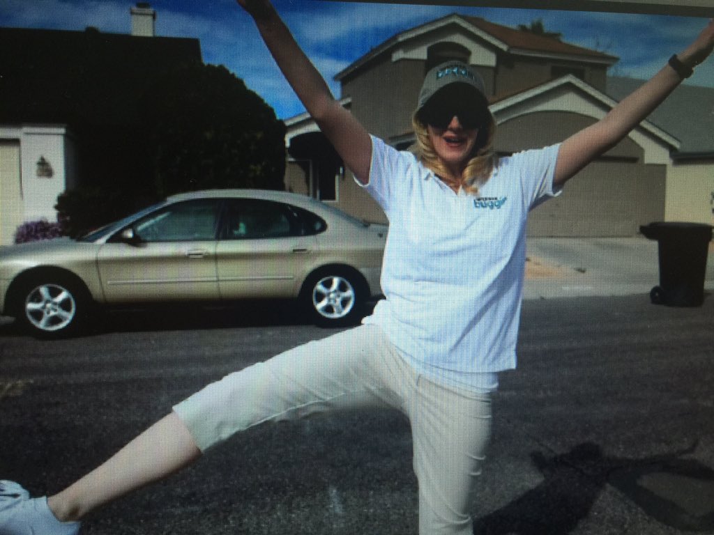 weebeebuggin's tweet photo. Call us day or night for pest control or cheer leading! https://t.co/p7lXoaG9WV