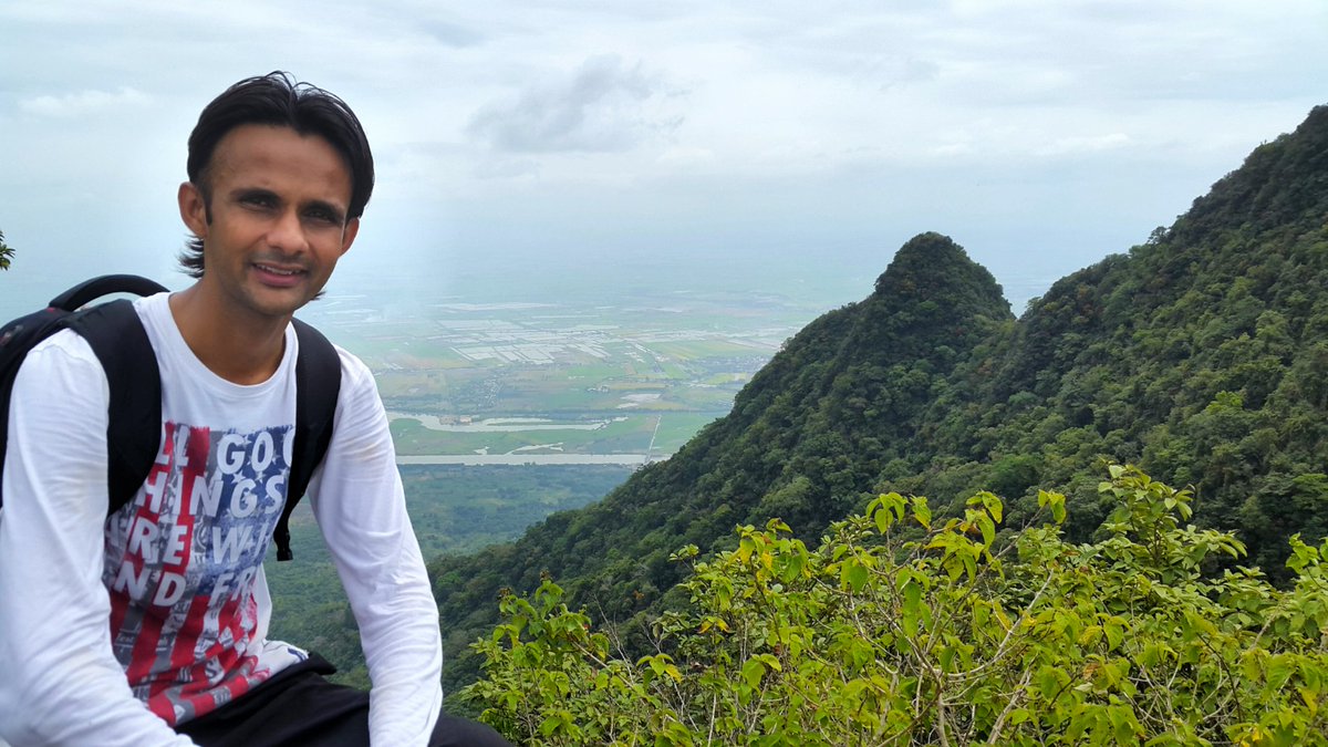 jitesh2525's tweet photo. Mt. Arayat https://t.co/5s6MoAeBi8