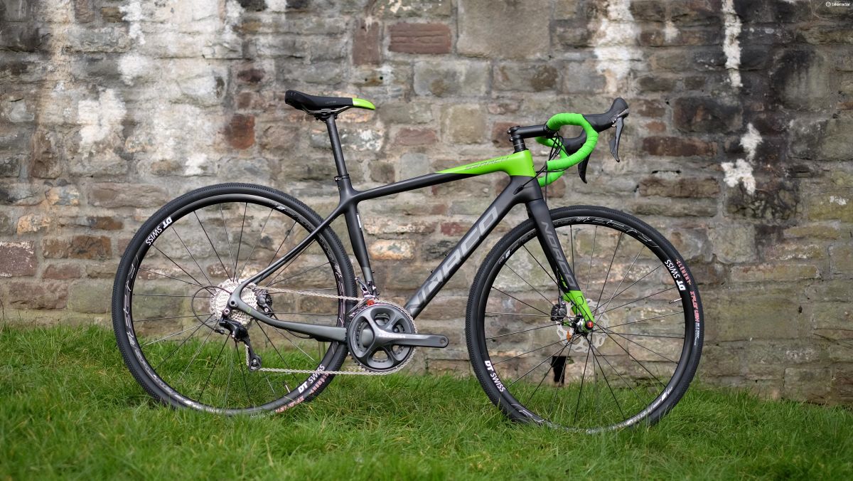 Norco's Search Carbon Ultegra rolls wider for 2016 puls.ly/4f1b6g #bikeradar
