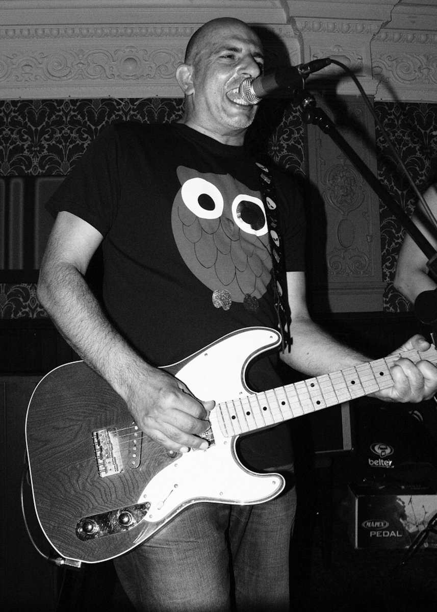 Borderline from Belter's first album (2009) belter.bandcamp.com/track/borderli…