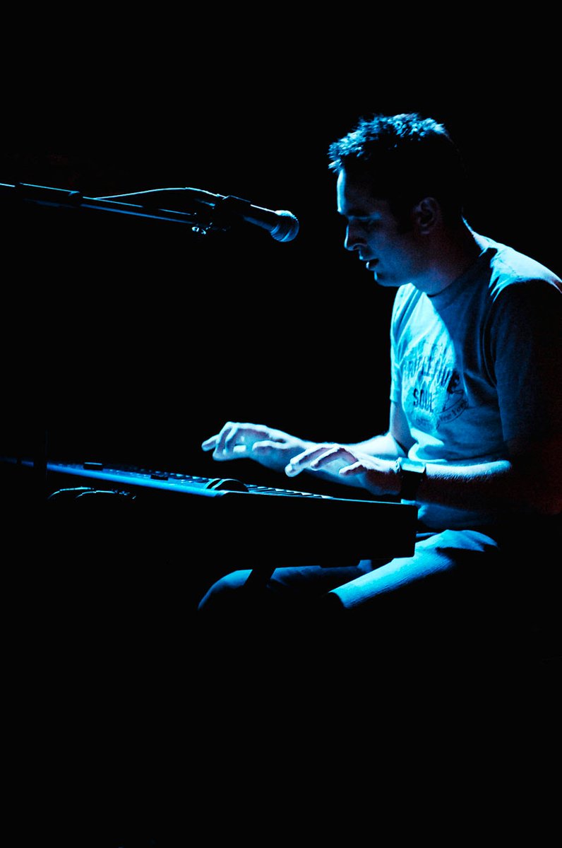 Inch from Belter's first album (2009) belter.bandcamp.com/track/inch