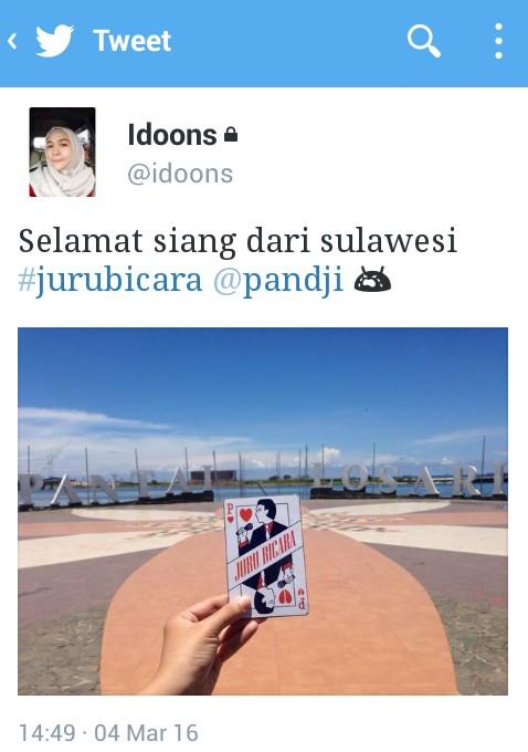 AnjasChambank's tweet photo. kartu #JuruBicara @pandji sudah di temukan di coftof perintis, dan fotonya epik di icon makassar!! by: @idoons \o/ https://t.co/jUmZIYKn6W