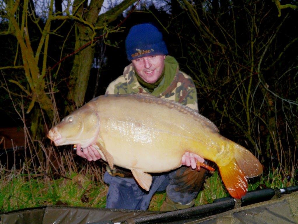 deccarp's tweet photo. First trip this year and a 37lb 8oz Feb mirror https://t.co/H293LeEoy3