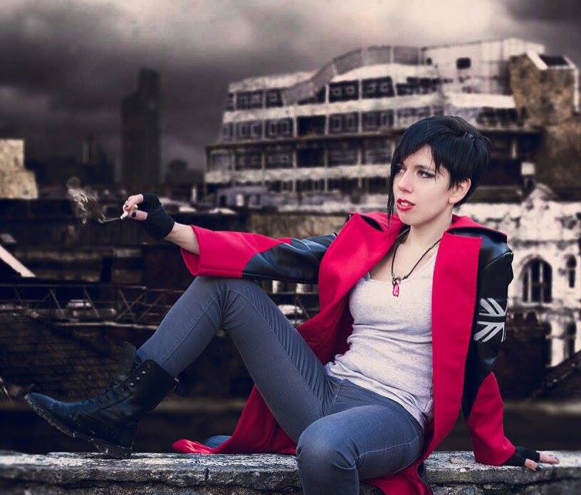 Shejlahn's tweet photo. #dante #dmc #devilmaycry #cosplay #genderswap @NinjaTheory Dante must live https://t.co/MbXlKS5Blh