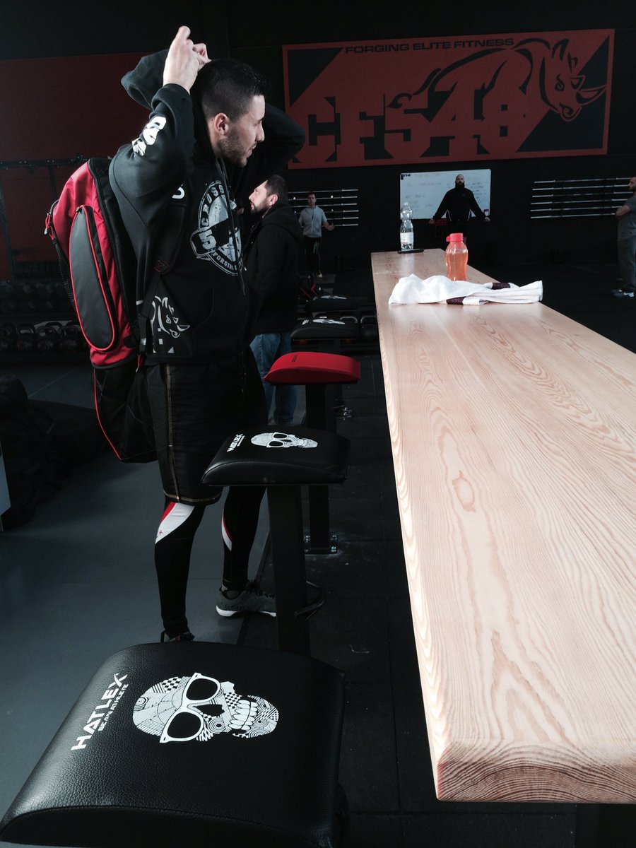 548Crossfit's tweet photo. GoodMorning ... #Crossfit548 #CrossfitRoma #pomezia #Italy https://t.co/FU1EILOPnS