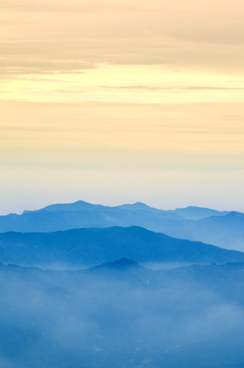 laycomathi's tweet image. 主に風景、花、小物系など撮ってます。愛機はNikonＤ5100.P900。写真は2日から3日に1度アップしてます。良かったら見てやって下さい。フォローお気軽にー( ･ㅂ･)