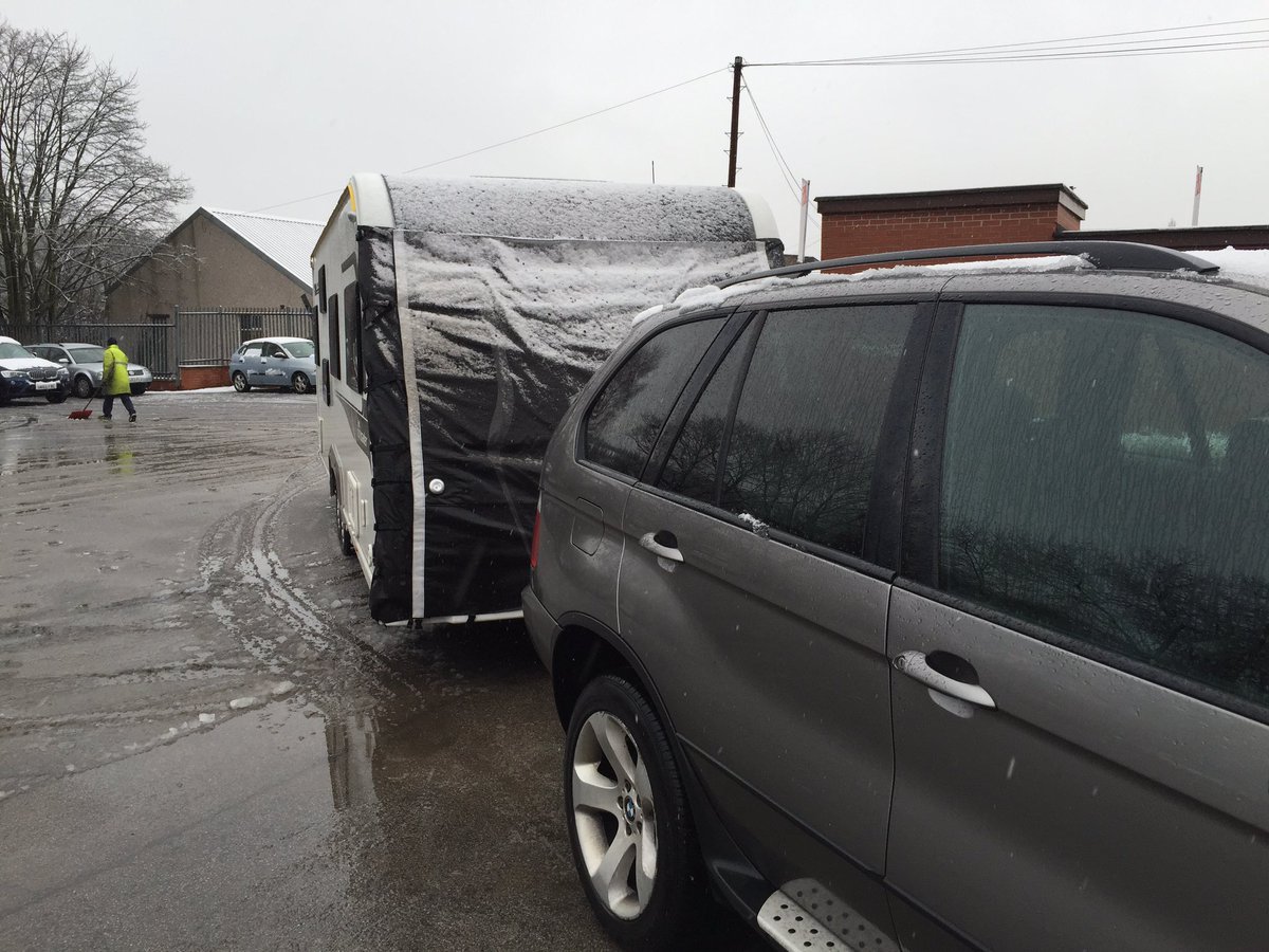 Not the weather for having to tow to the service centre 😳 made it safely though 👍🏼