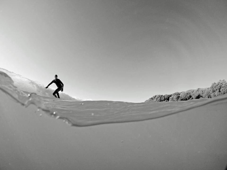 SplitGadgets's tweet photo. One small day, one big smile :D . #minimalism #gopro #surfing #blackandwhitephotography #splitgadgets #splitdome https://t.co/oxQeNpCVjz