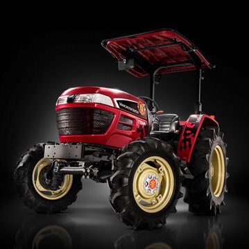 LiamPaulCanning's tweet photo. So Manchester United's partnership with Yanmar has reached a new high. Say hello to the #MUFC tractor. https://t.co/jyHW4FRGed